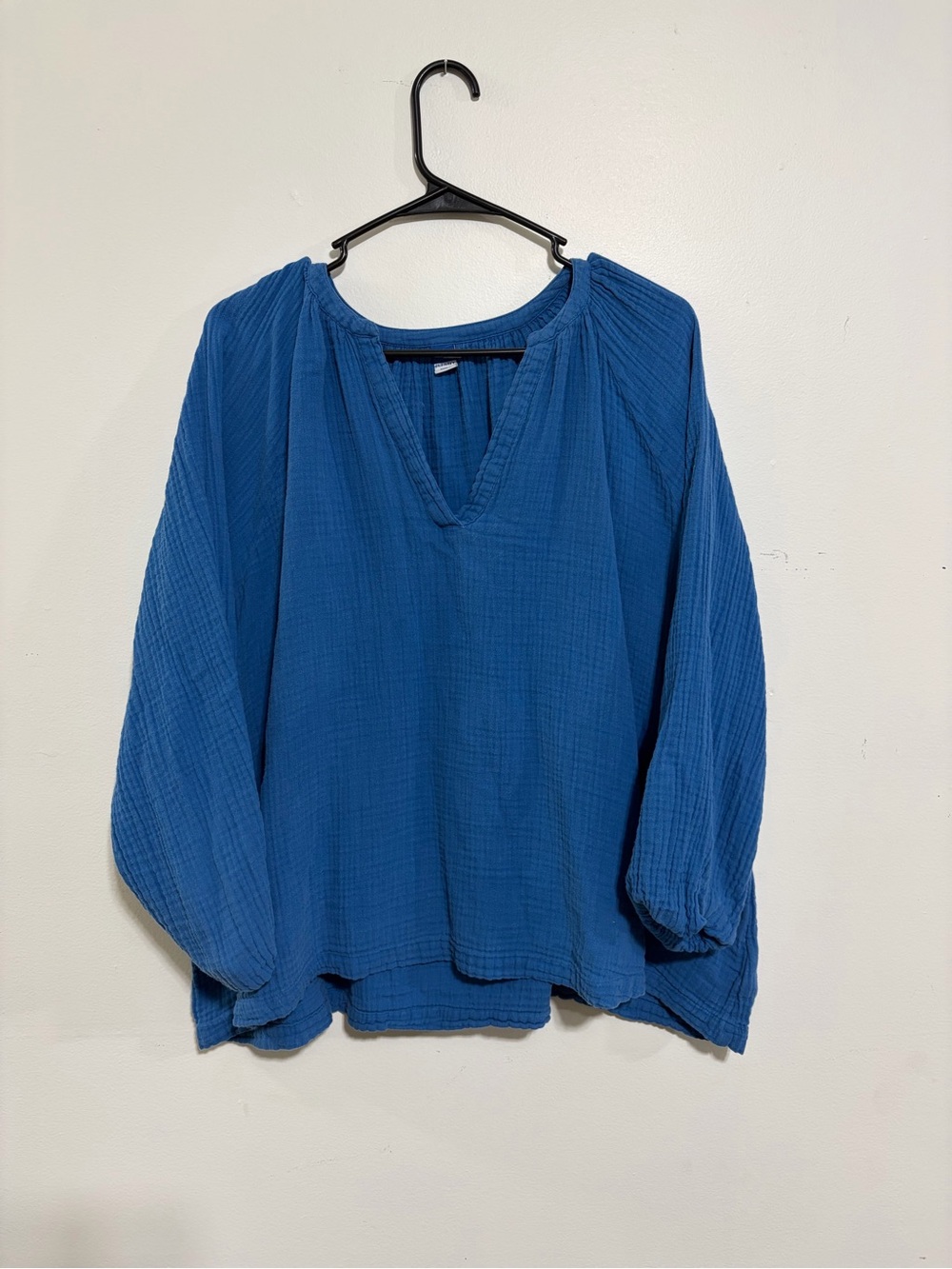 Old Navy Blue Gauze V-Neck Peasant Blouse